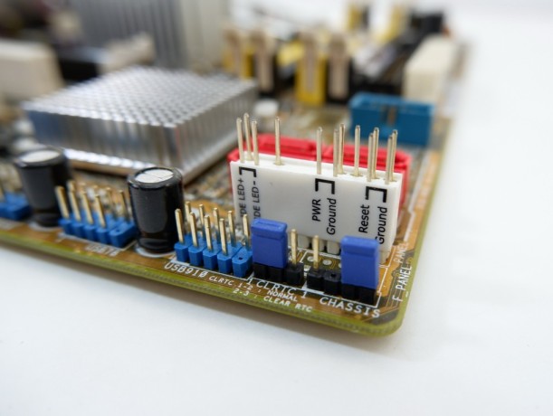 asus-q-connector-pn-12g051000302-big-4