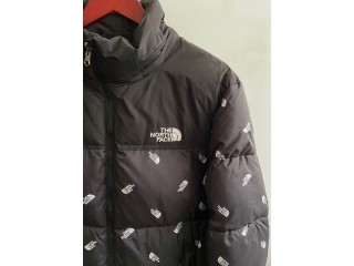 Куртка мужская The North Face, размер М (отлично на подростка)