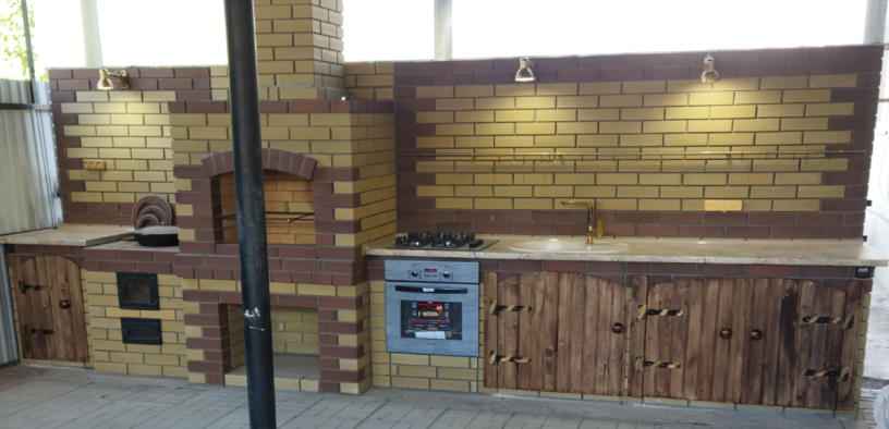 uslugi-pecnika-barbekiu-kompleksy-kaminy-peci-big-0
