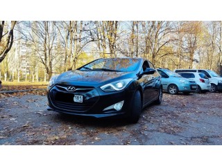 Продам Hyundai i40 ( элантра)