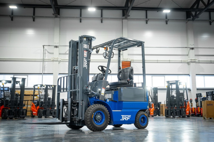 elektriceskii-vilocnyi-pogruzcik-trf-25-tonny-v-dnr-novyi-dostavka-big-1