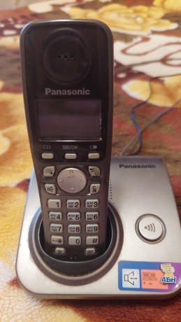 stacionarnyi-telefon-panasonic-kx-tg7207-cifrovoi-big-0