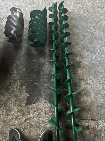 remont-sneka-claasjohn-deere-laverda-deutz-case-itd-big-3