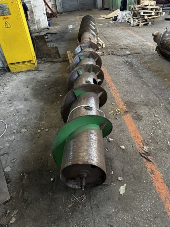 remont-sneka-claasjohn-deere-laverda-deutz-case-itd-big-1