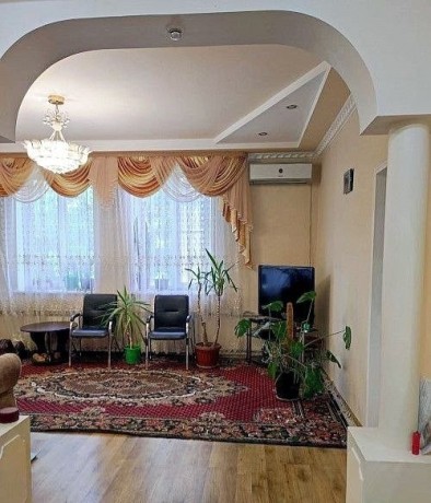 prodaetsia-3-komnatnaia-kvartira-v-makeevkezapadnaianaprotiv-gipermarketa-pallet-big-2