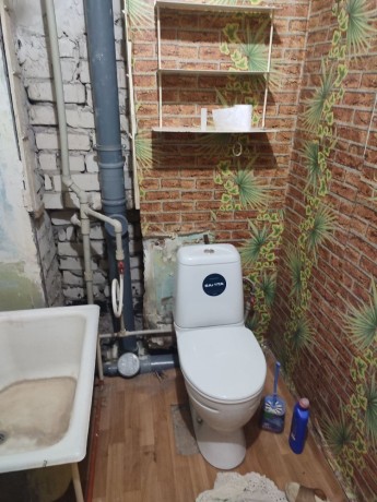 prodam-1-komnatnuiu-kvartiru-r-n-oblastnoi-bolnicy-big-4