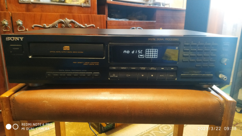 cd-pleer-soni-cdp-d7-big-0