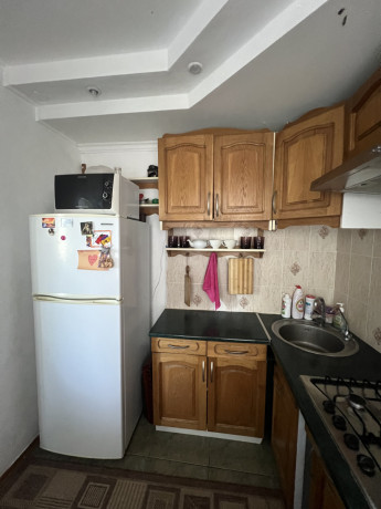 prodam-kvartiru-v-luganske-kv-volkova-3-komnatnaia-big-3