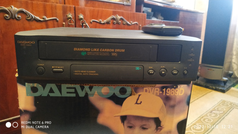 videopleer-daewoo-dvr-1989d-big-0