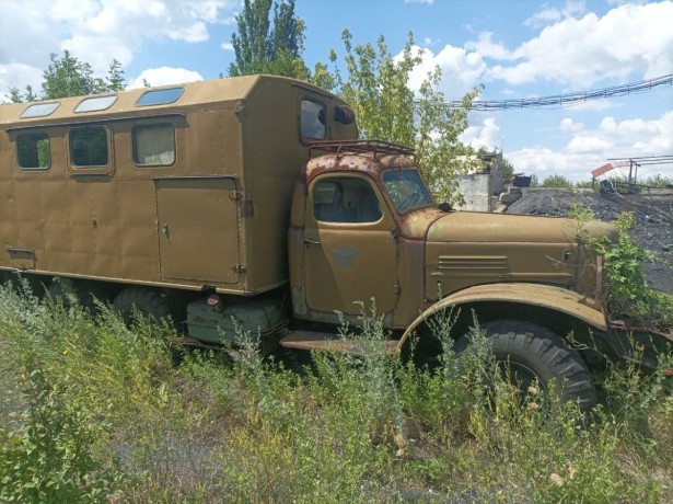 zil-157-kung-gv-1989-big-1