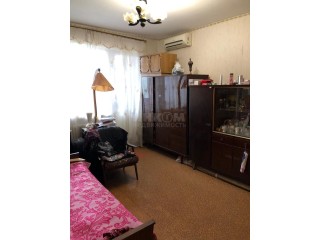 Продам 1-комн квартиру в городе Луганск 1-й Микрорайон