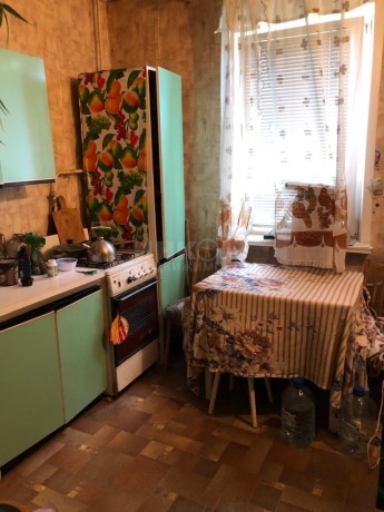 prodam-1-komn-kvartiru-v-gorode-lugansk-1-i-mikroraion-big-1