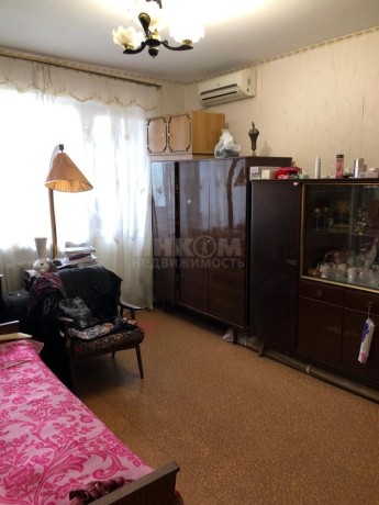 prodam-1-komn-kvartiru-v-gorode-lugansk-1-i-mikroraion-big-0
