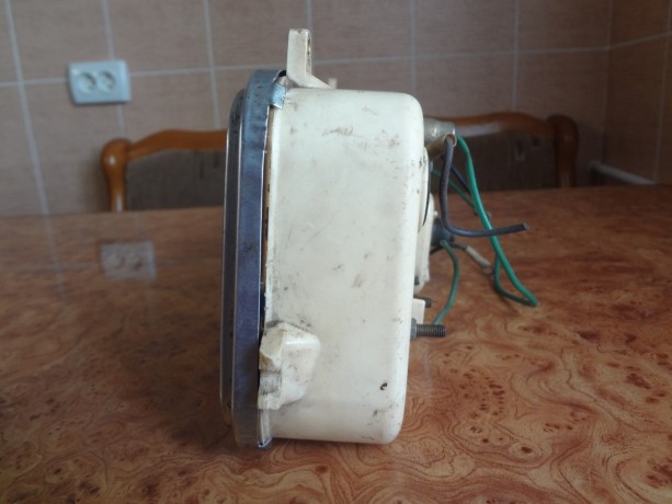 panel-priborov-moskvic-408-big-3