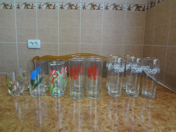 stakany-stekliannye-dlia-napitkov-big-2