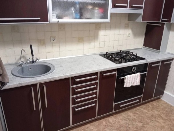 prodam-4-x-komn-kvartiru-s-avt-otop-v-gorode-lugansk-kvartal-mirnyi-big-3