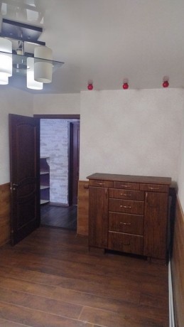 prodam-3-x-komn-kvartiru-s-avt-otop-v-gorode-lugansk-kvartal-sevcenko-big-3