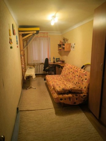 prodam-3-x-komn-kvartiru-v-gorode-lugansk-kvartal-sevcenko-big-3