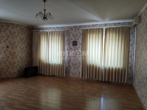 prodam-dom-350-m2-v-gorode-lugansk-ulica-smolenskaia-big-4