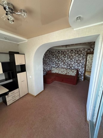 prodam-dom-186-m2-v-gorode-lugansk-poselok-dzerzinskoe-big-4
