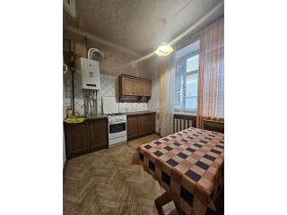 Продам 3-х комн квартиру с авт отоп в городе Луганск улица Владимира Шевченко