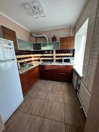 prodam-1-komn-kvartiru-v-gorode-lugansk-kvartal-sevcenko-big-0