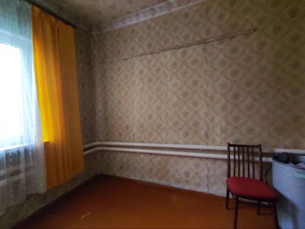 prodam-4-x-komn-kvartiru-v-gorode-lugansk-standartnyi-gorodok-big-4