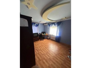 Продам дом 181 м2 в городе Луганск улица Щорса
