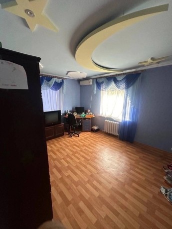 prodam-dom-181-m2-v-gorode-lugansk-ulica-shhorsa-big-0