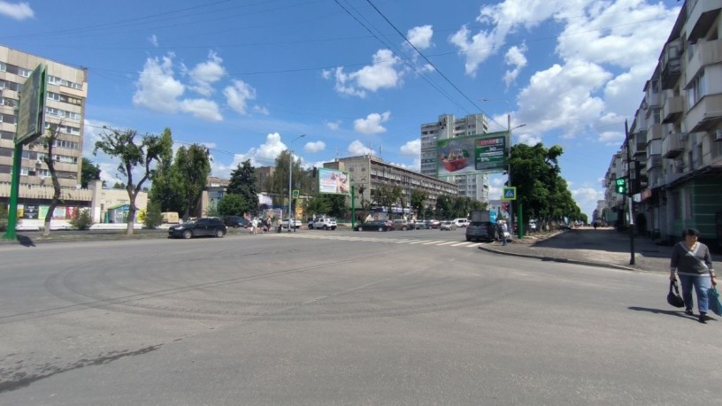 prodam-pomeshhenie-239-m2-v-centre-goroda-lugansk-big-0