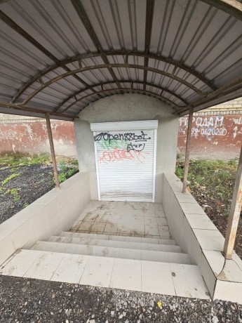 prodam-pomeshhenie-100-m2-v-gorode-lugansk-kvartal-druzba-big-1