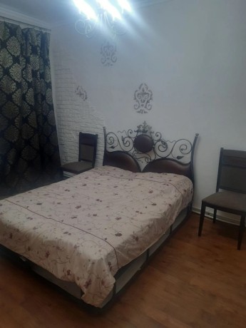 prodam-2-x-komn-kvartiru-s-avt-otop-v-centre-goroda-lugansk-big-3