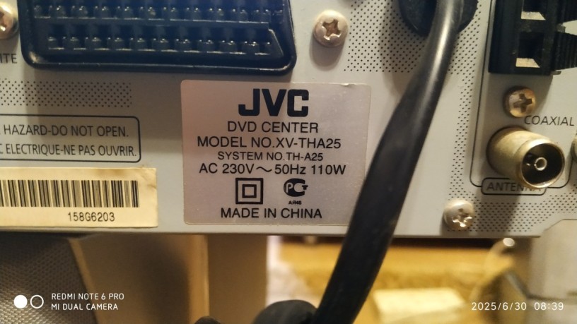 domasnii-kinoteatr-jvc-big-3