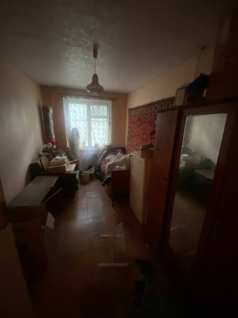 prodam-3-x-komnatnuiu-kvartiru-kvartal-volkova-gorod-lugansk-big-3