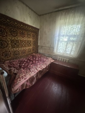 prodam-dom-g-lugansk-ul-galickogo-mezdu-cernym-kotom-i-3-detskoi-poliklinikoi-big-2