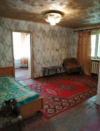 prodam-2-x-komn-kvartiru-v-centre-goroda-lugansk-big-2