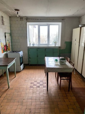 prodam-komnatu-v-obshhezitii-centr-gorod-lugansk-r-n-donbassa-big-3