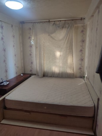 prodam-2-x-komnatnuiu-kvartiru-kvartal-gaevoi-gorod-lugansk-big-2