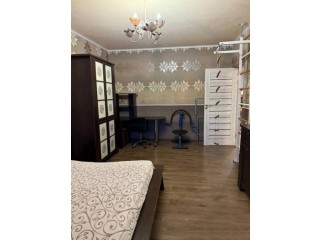 3-х ком. квартира в Буд. р-не. ул. 230 стрелковой дивизии в отличном состоянии