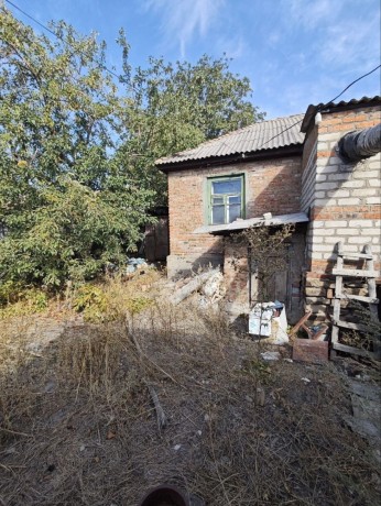 prodam-dom-54-m-kvglugansk-kambrodpereulok-boltovoi-big-1