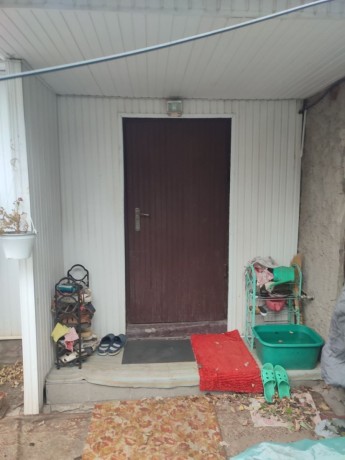 prodam-neziloe-pomeshhenie-zdanie-vetkliniki-s-prilegaiushhim-k-nemu-zilym-fligelem-big-2