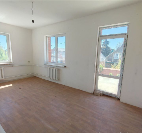 dom-v-budenovskom-r-ne-pos-kalinkino-280-m2-big-0