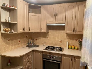 3-х ком. квартира в Буденовском р-не. ул. Римского - Корсакова