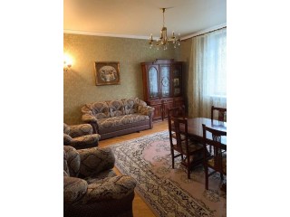 Крупногабаритная 3-х ком. квартира в Ворошиловском р-не. ул. 50 летия СССР