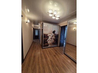 4-х ком. квартира в центре Ворошил. р-на 100 м2, 12/16 в отличном состоянии