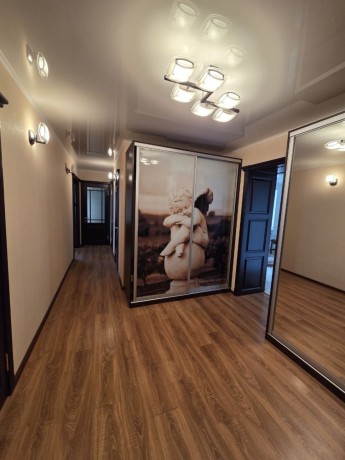 4-x-kom-kvartira-v-centre-vorosil-r-na-100-m2-1216-v-otlicnom-sostoianii-big-0