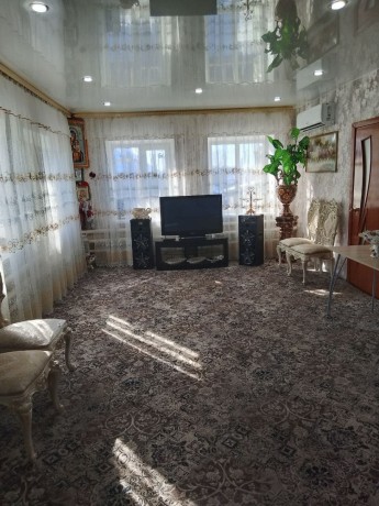 prodam-dobrotnyi-dom-lutuginskii-r-n-p-uspenka-big-1