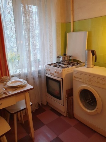 2-x-kom-kvartira-v-kalininskom-r-ne-ul-antipova-big-1