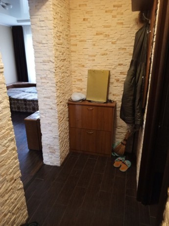 3-x-kom-kvartira-v-proletarskom-r-ne-ul-robespera-v-otlicnom-sostoianii-big-2