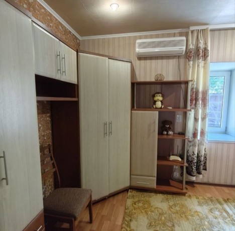 dva-doma-na-odnom-ucastke-v-kirovskom-r-ne-maszavod-idealno-pod-dacu-big-1